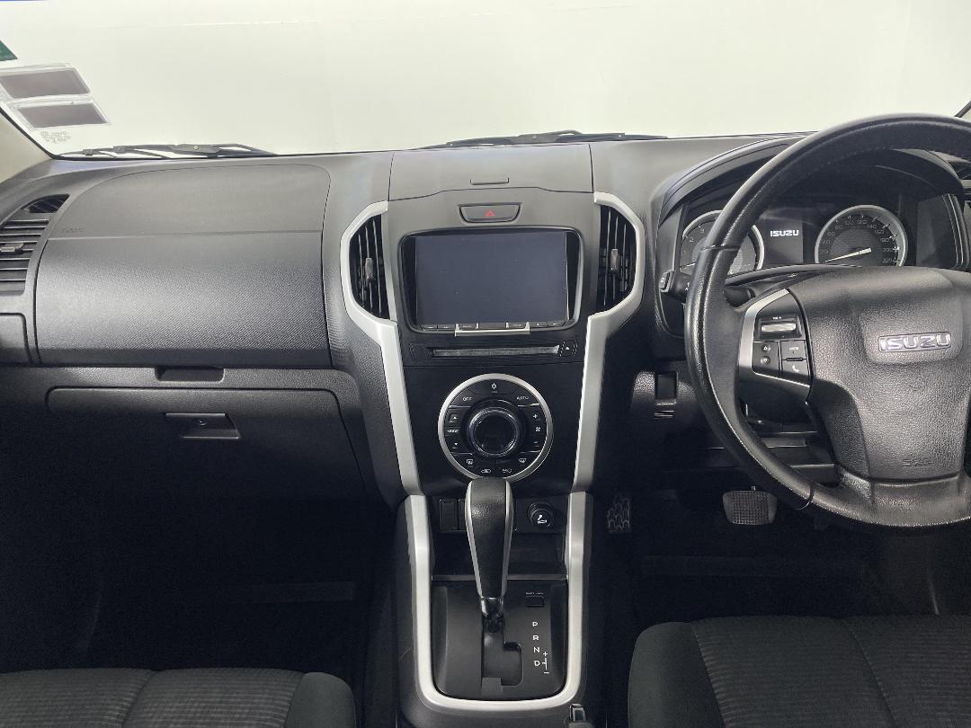 Photo '17' of Isuzu D-MAX