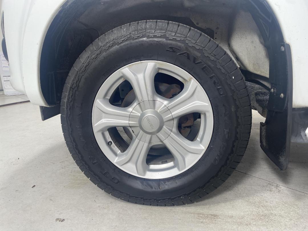 Photo '10' of Isuzu D-MAX