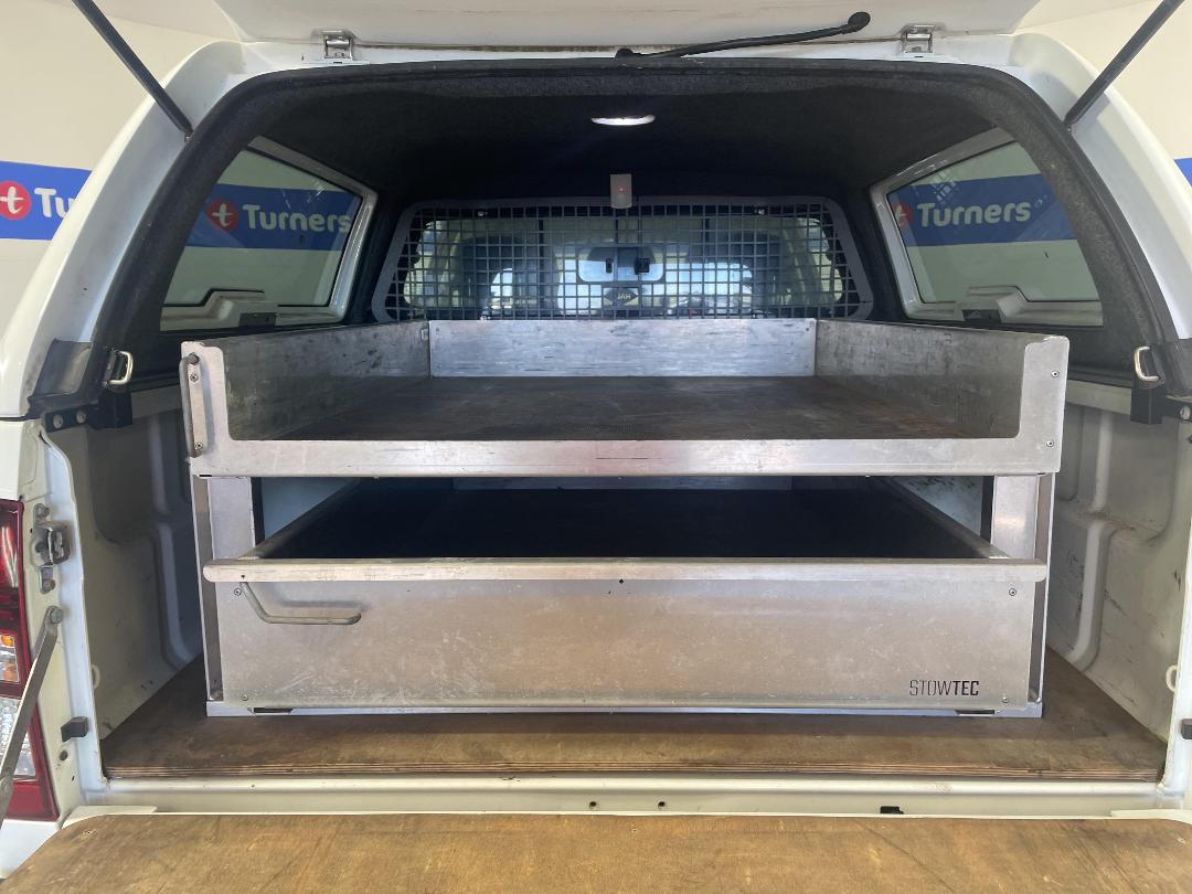 Photo '14' of Isuzu D-MAX