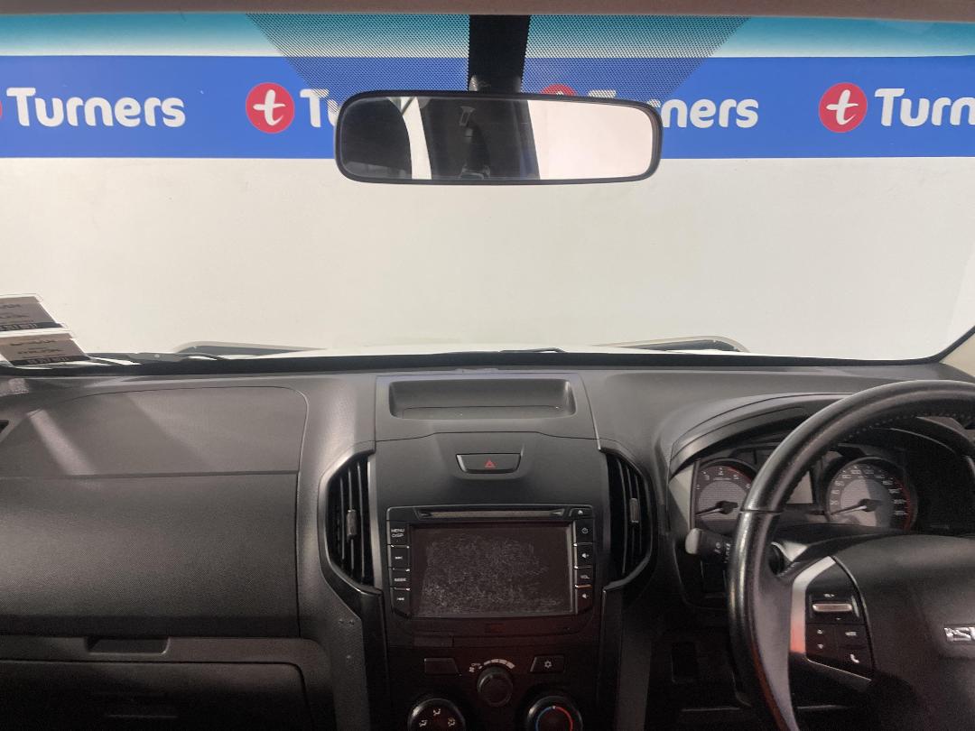 Photo '17' of Isuzu D-MAX Photo '17' of Isuzu D-MAX