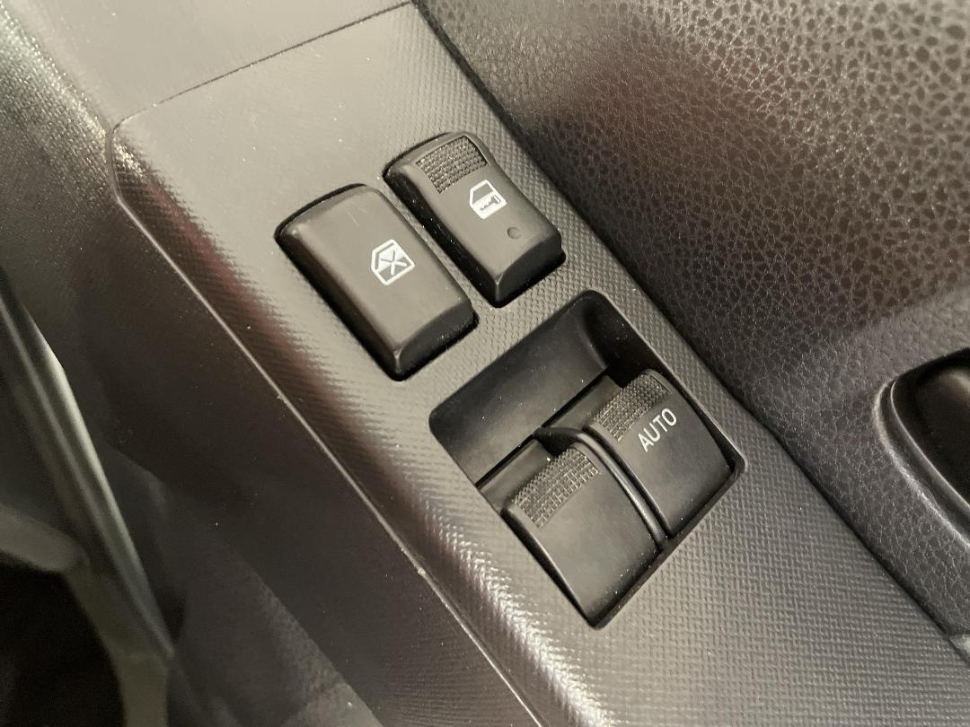 Photo '21' of Isuzu D-MAX Photo '21' of Isuzu D-MAX