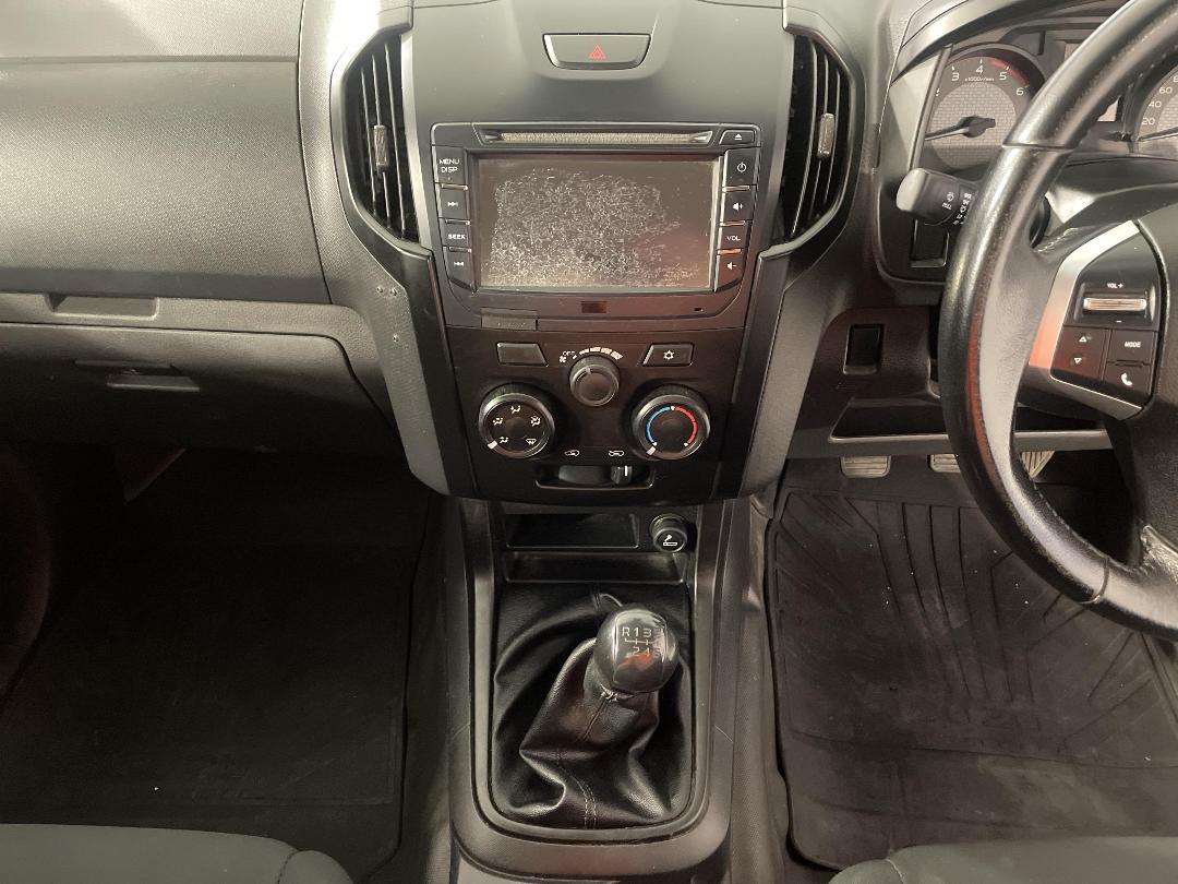 Photo '18' of Isuzu D-MAX Photo '18' of Isuzu D-MAX