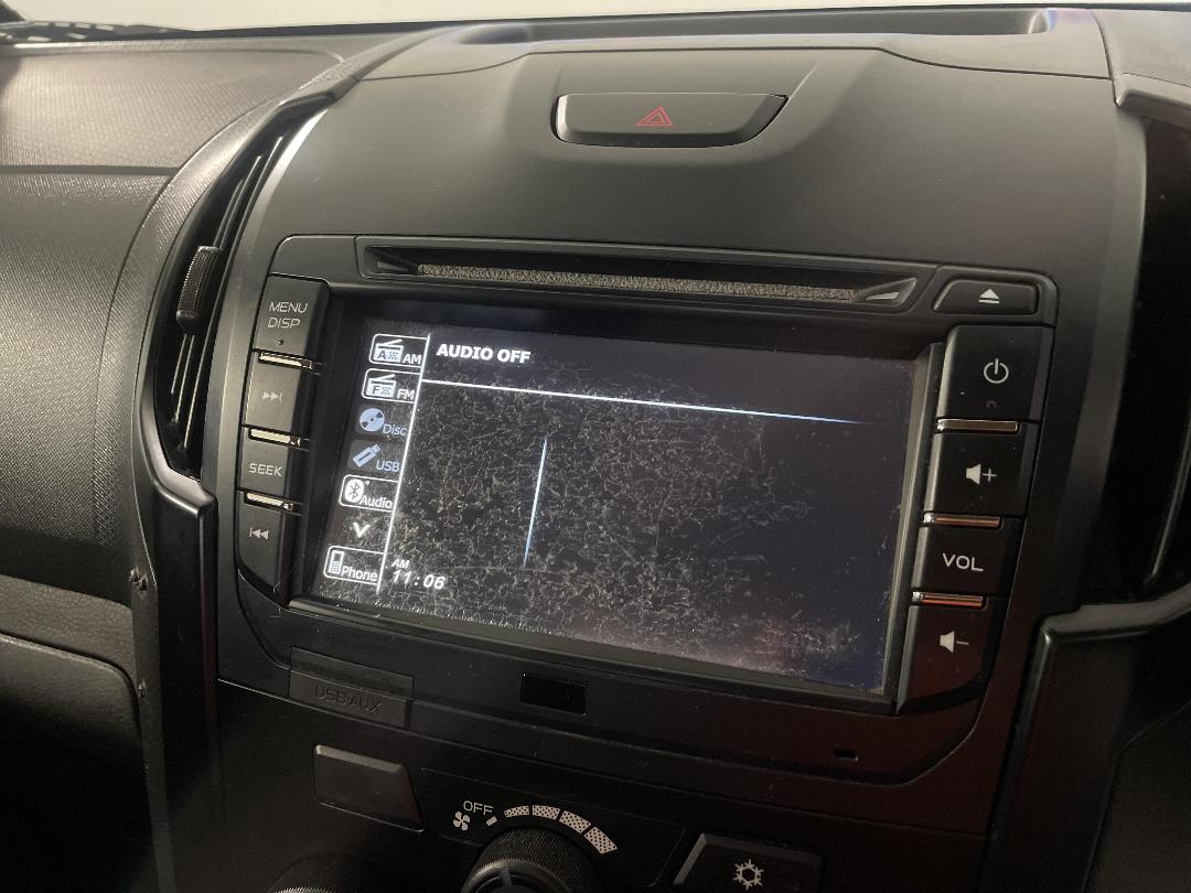 Photo '26' of Isuzu D-MAX Photo '26' of Isuzu D-MAX