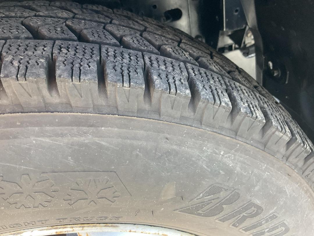 Photo '43' of Isuzu ELF Chiller