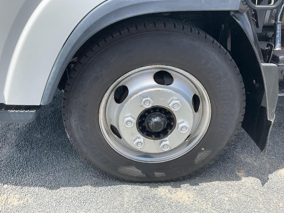 Photo '42' of Isuzu ELF Chiller