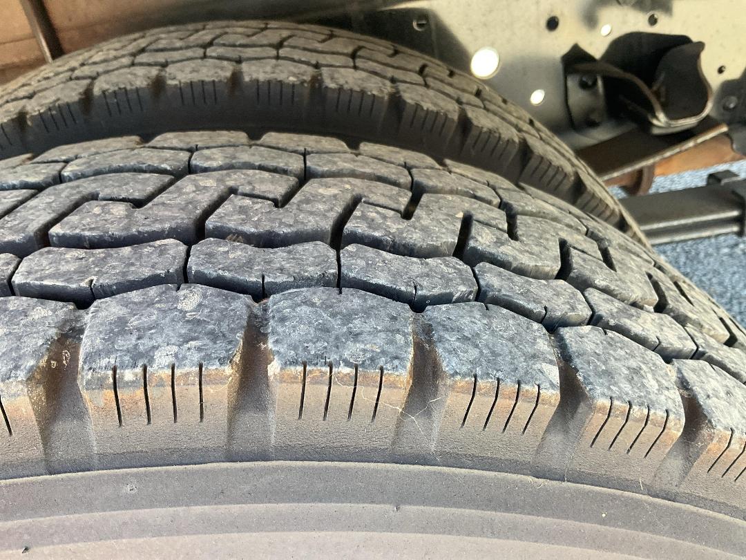 Photo '44' of Isuzu ELF Chiller Photo '44' of Isuzu ELF Chiller