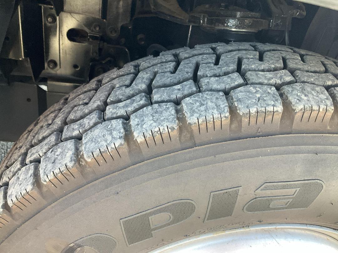 Photo '46' of Isuzu ELF Chiller Photo '46' of Isuzu ELF Chiller