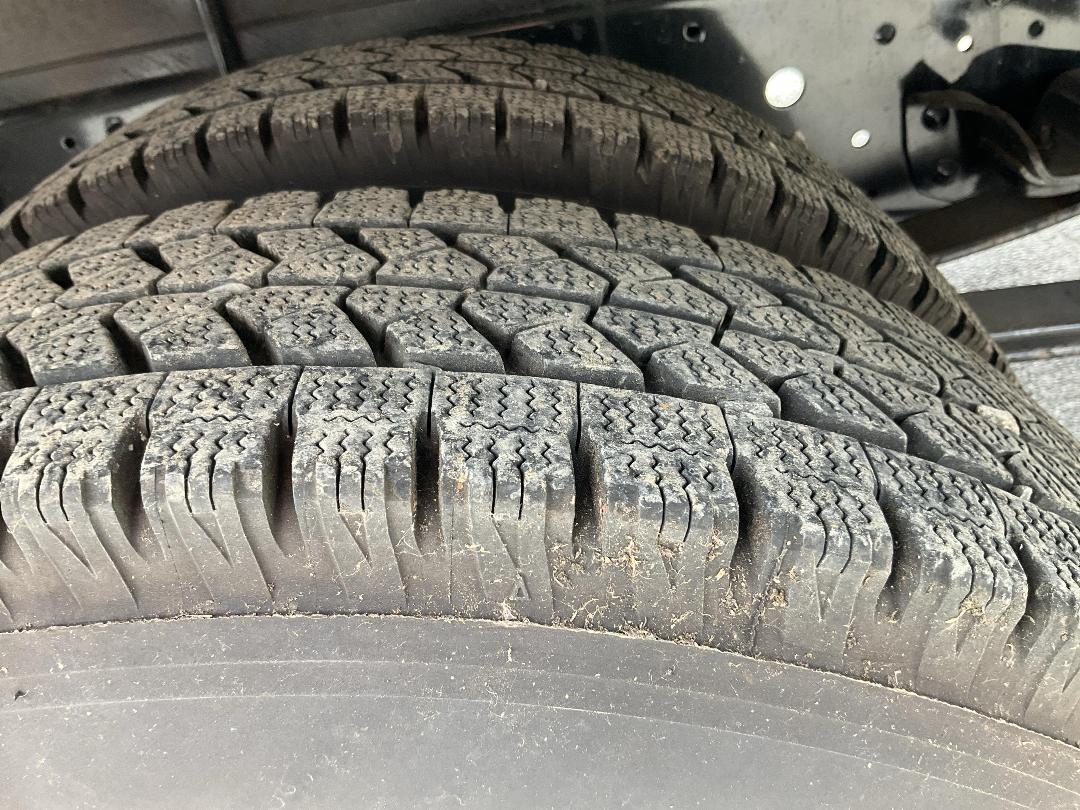 Photo '37' of Isuzu ELF Chiller Photo '37' of Isuzu ELF Chiller