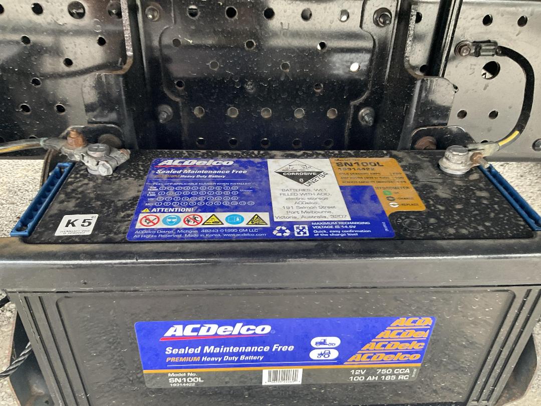 Photo '26' of Isuzu ELF Chiller Photo '26' of Isuzu ELF Chiller