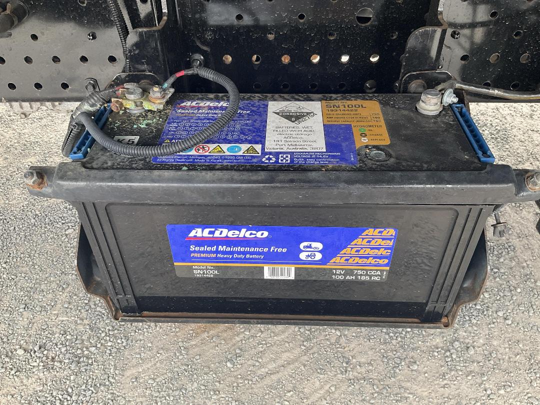 Photo '25' of Isuzu ELF Chiller Photo '25' of Isuzu ELF Chiller