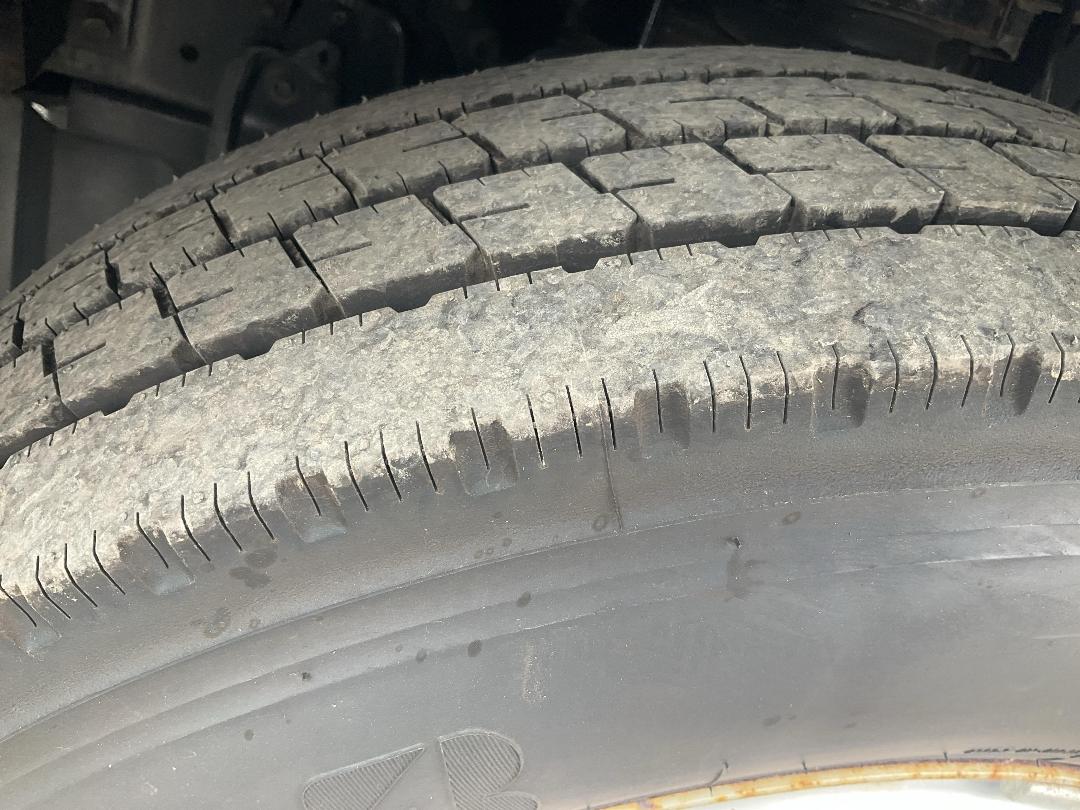 Photo '43' of Isuzu ELF Chiller Photo '43' of Isuzu ELF Chiller