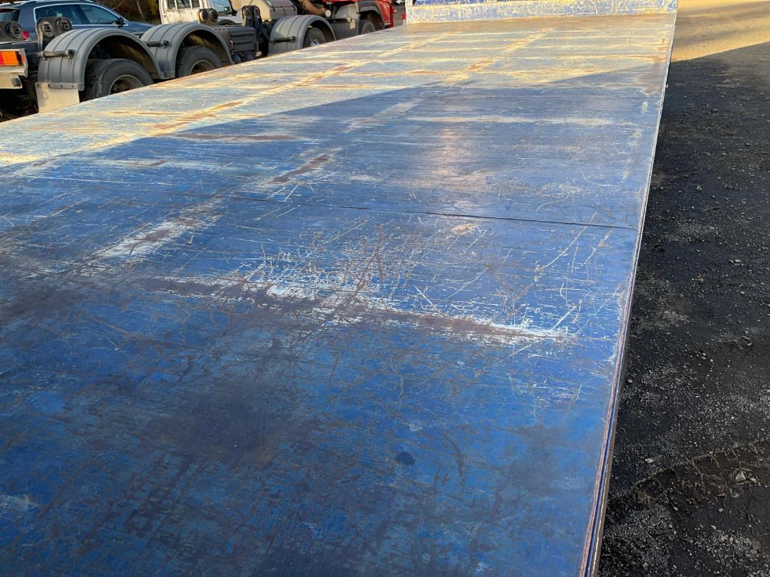 Photo '20' of Isuzu F Series FVZ1400M Flat Deck Crane