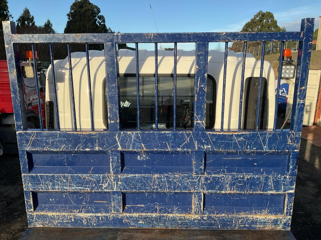 Photo '21' of Isuzu F Series FVZ1400M Flat Deck Crane