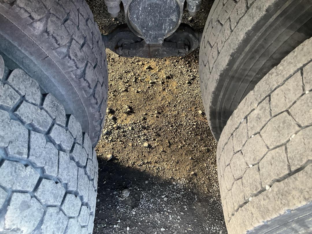 Photo '42' of Isuzu F Series FVZ1400M Flat Deck Crane