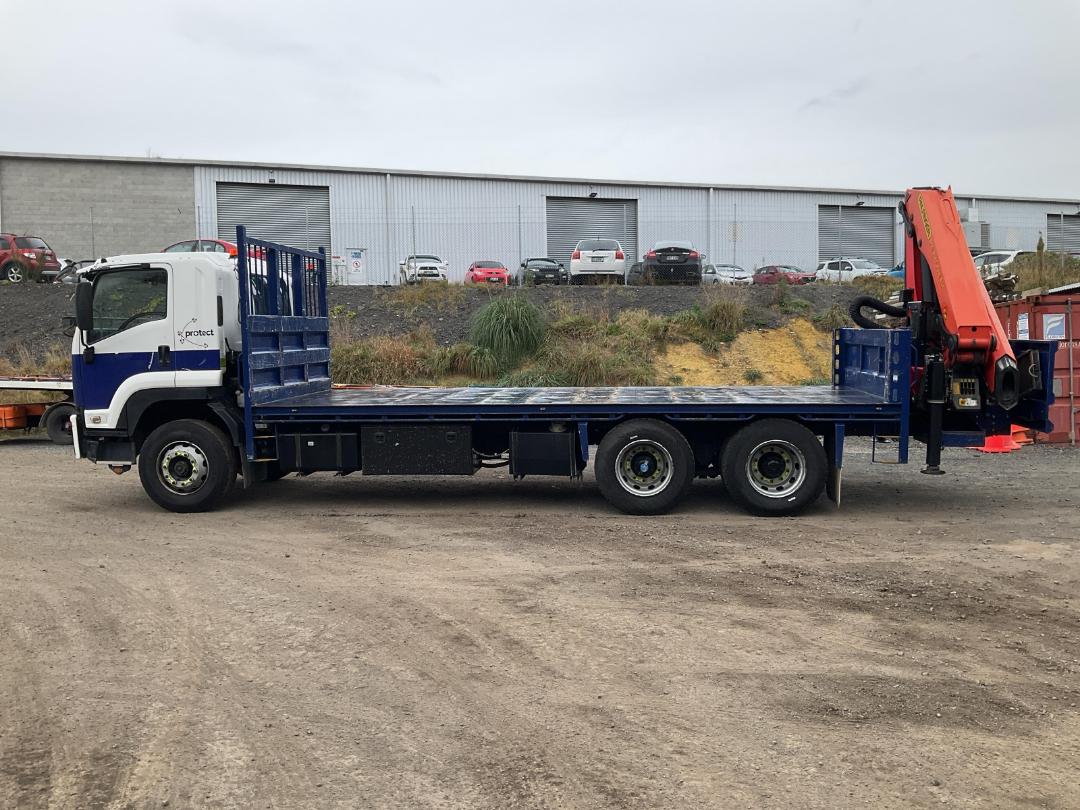 Photo '7' of Isuzu F Series FVZ1400M Flat Deck Crane