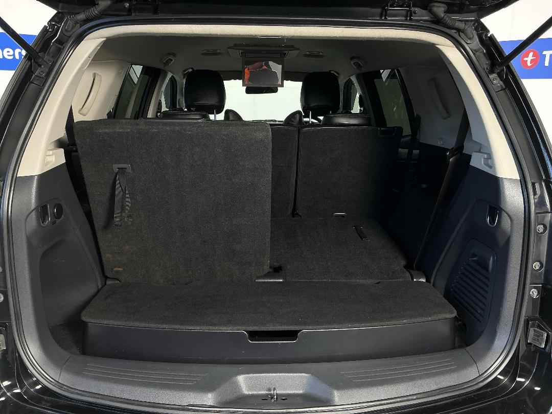 Photo '14' of Isuzu MU-X