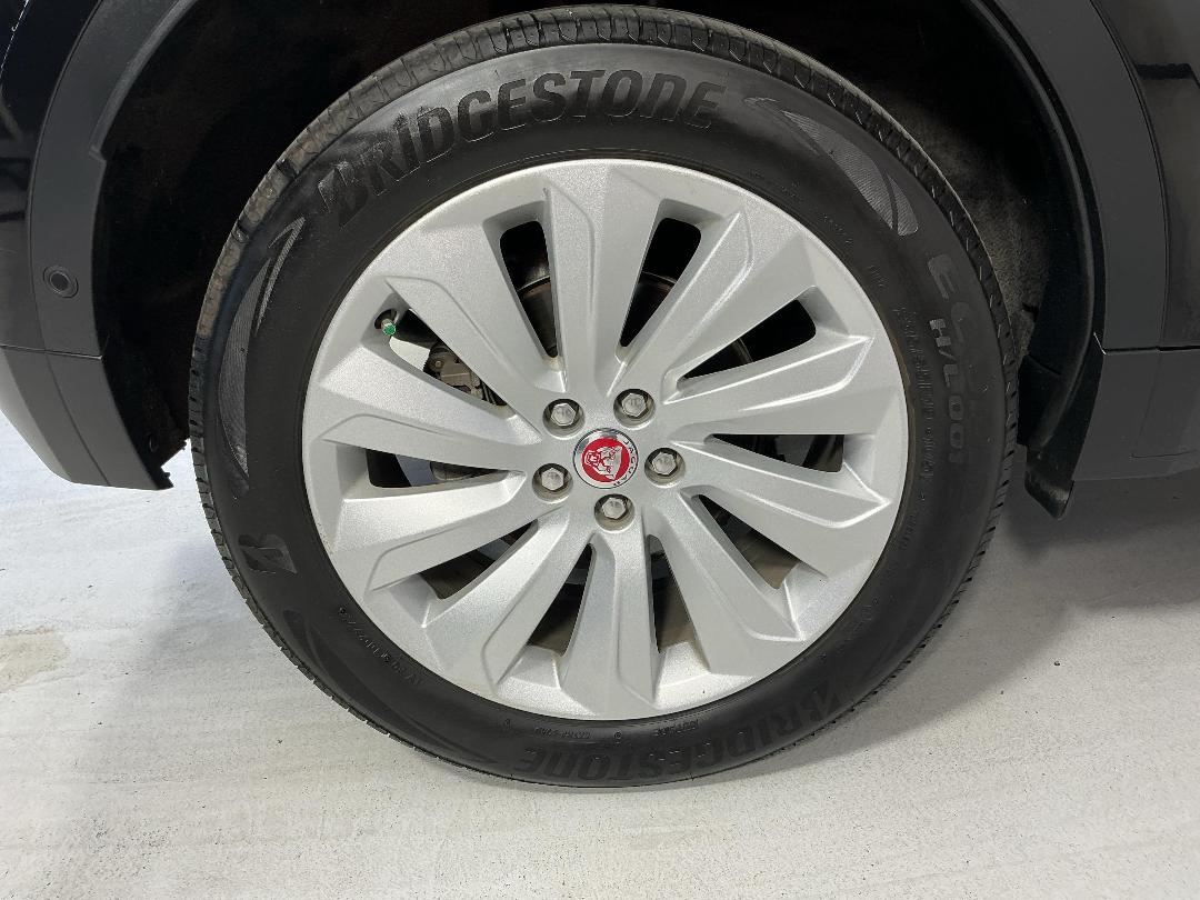 Photo '12' of Jaguar E-Pace