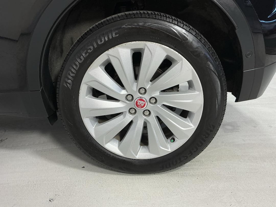 Photo '11' of Jaguar E-Pace