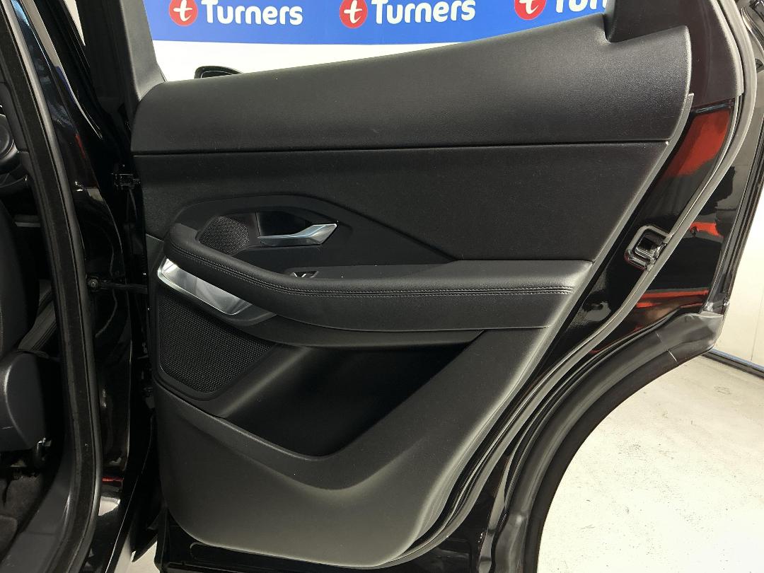 Photo '19' of Jaguar E-Pace