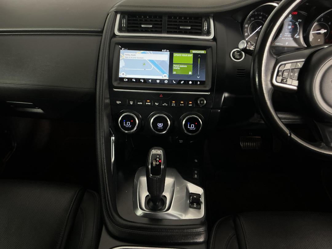 Photo '18' of Jaguar E-Pace