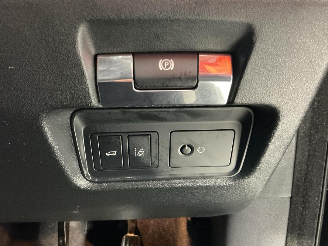 Photo '24' of Jaguar E-Pace