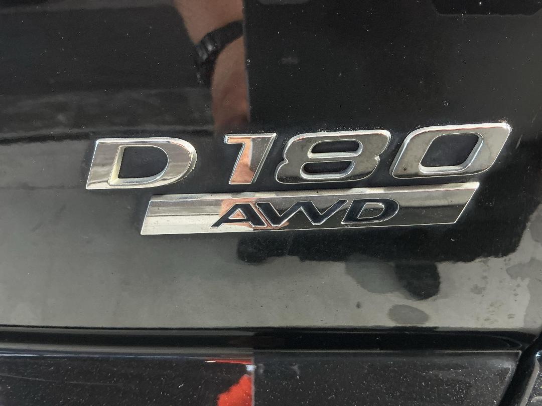 Photo '32' of Jaguar E-Pace