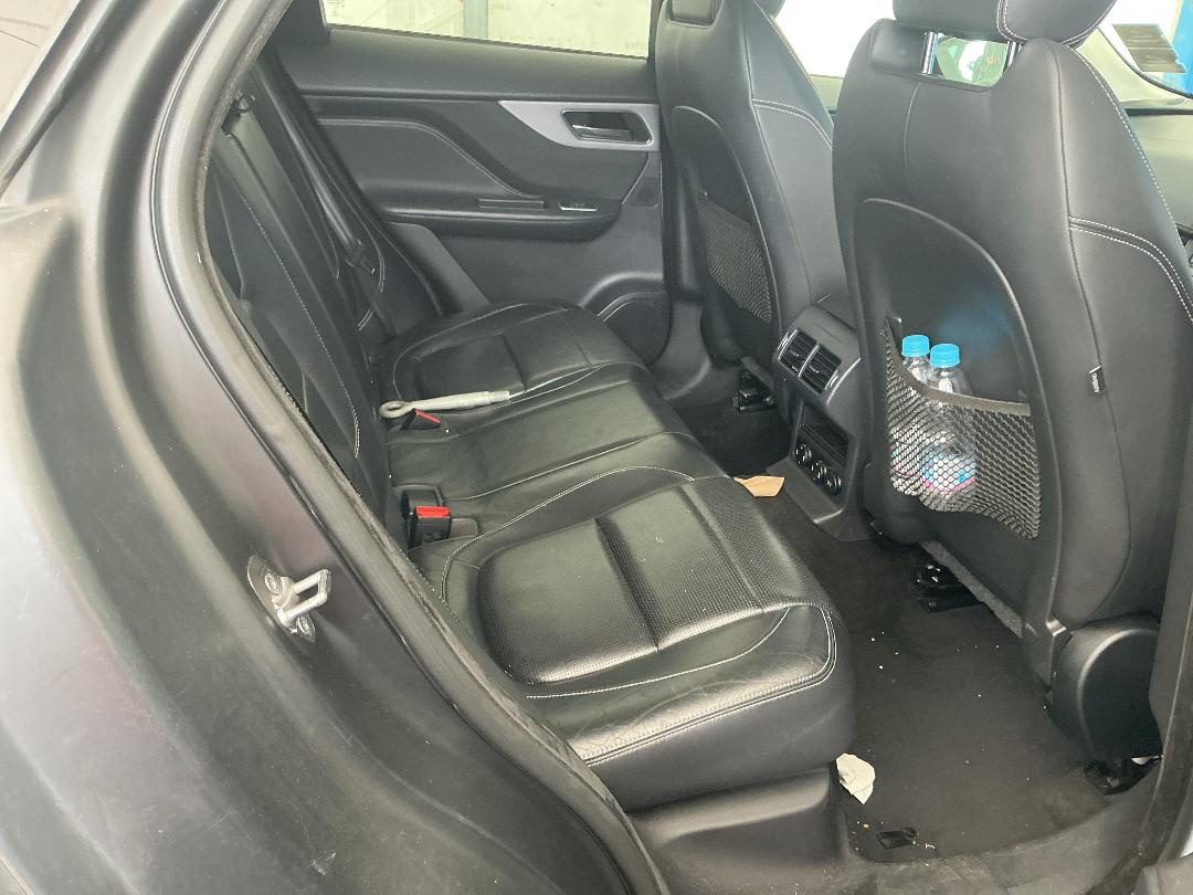 Photo '6' of Jaguar F-Pace 30D R-Sport