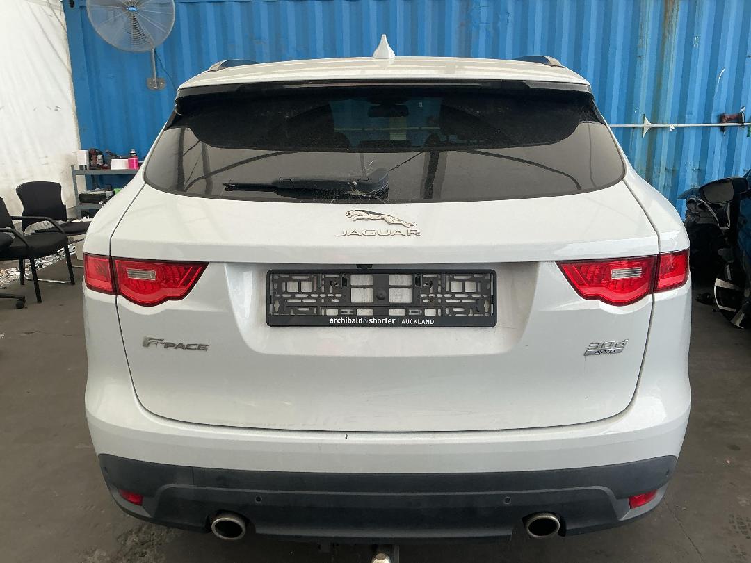 Photo '4' of Jaguar F-Pace 30D R-Sport