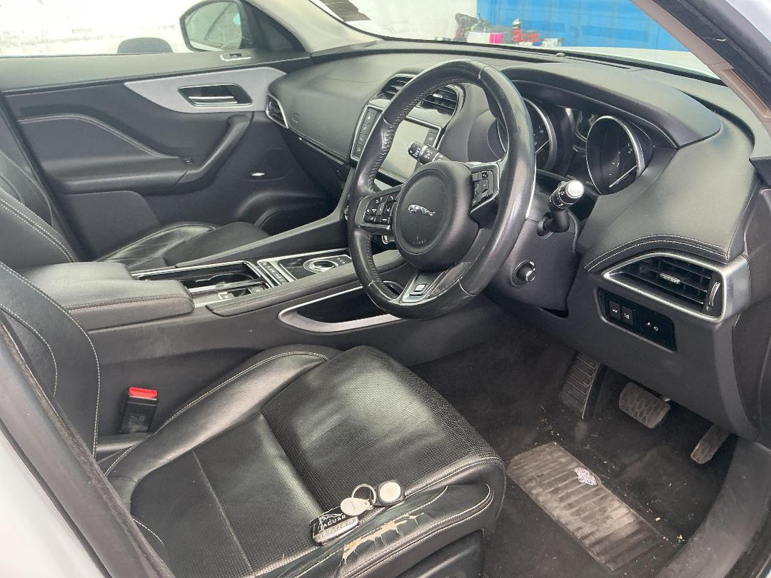 Photo '7' of Jaguar F-Pace 30D R-Sport