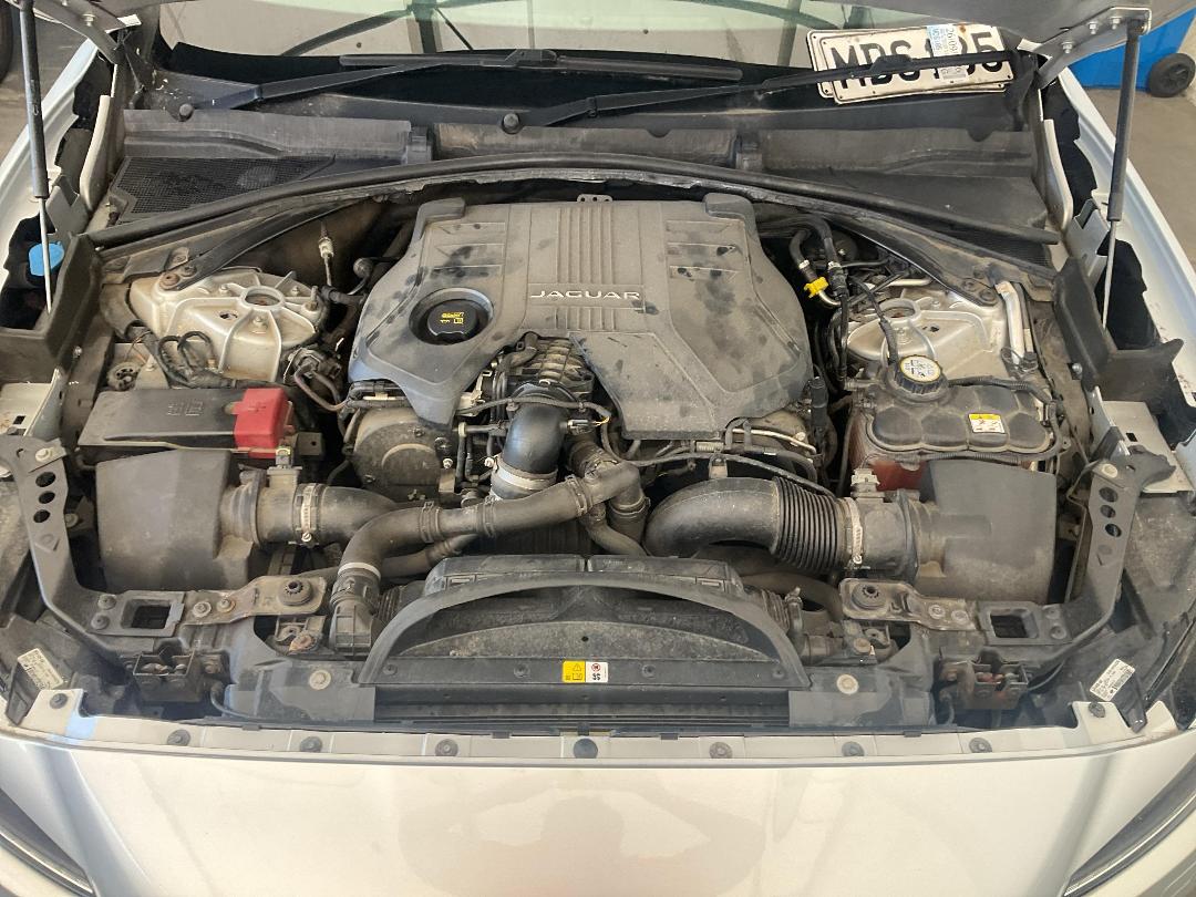 Photo '12' of Jaguar F-Pace 30D R-Sport Photo '12' of Jaguar F-Pace 30D R-Sport