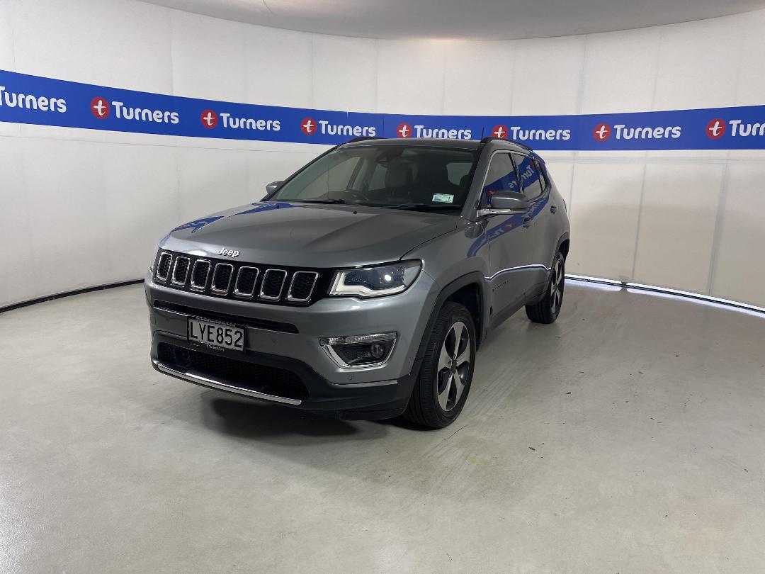 Photo '4' of Jeep Compass