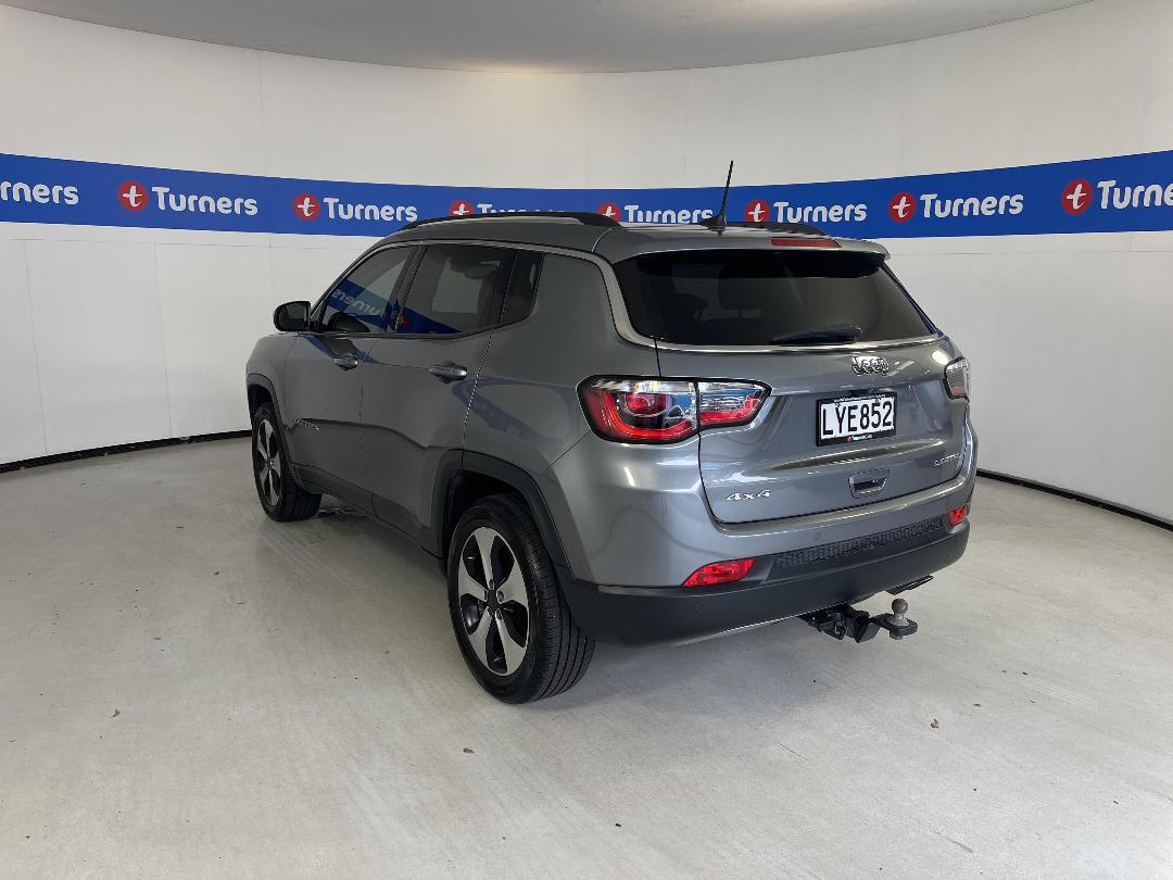 Photo '5' of Jeep Compass