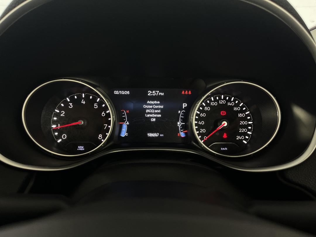 Photo '21' of Jeep Compass