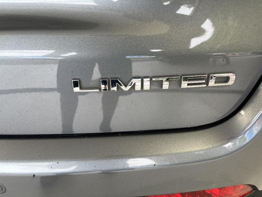 Photo '24' of Jeep Compass