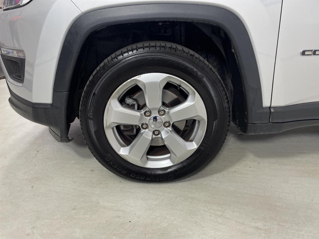 Photo '10' of Jeep Compass Photo '10' of Jeep Compass