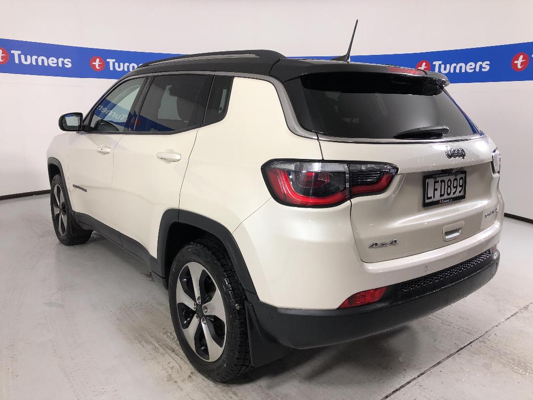 Photo '5' of Jeep Compass Photo '5' of Jeep Compass