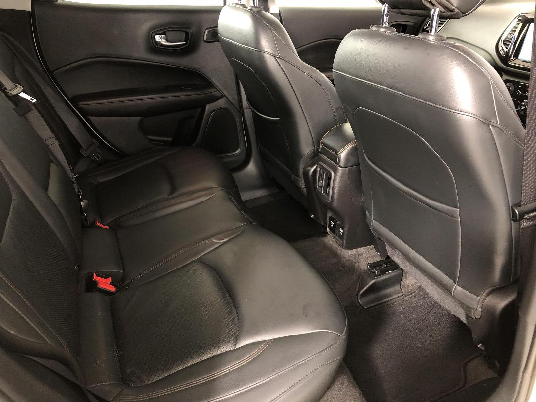 Photo '20' of Jeep Compass Photo '20' of Jeep Compass