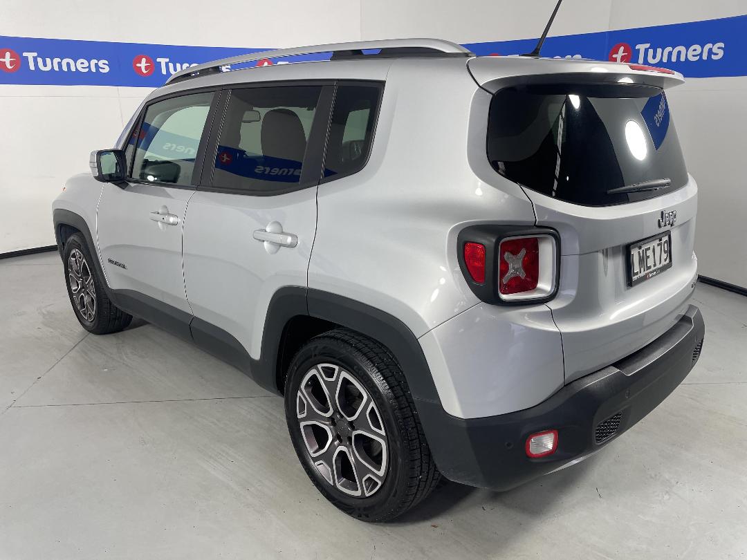 Photo '5' of Jeep Renegade