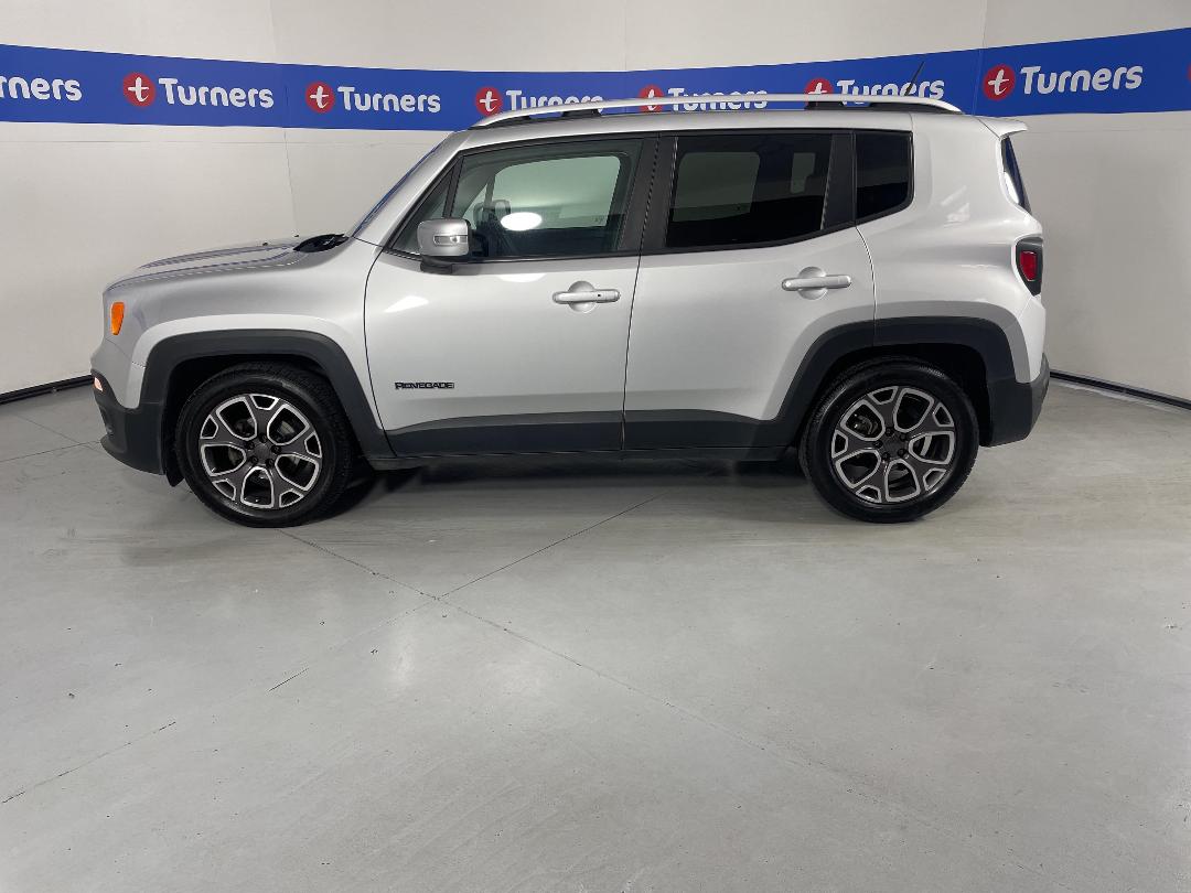 Photo '24' of Jeep Renegade