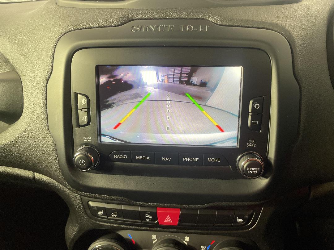 Photo '31' of Jeep Renegade