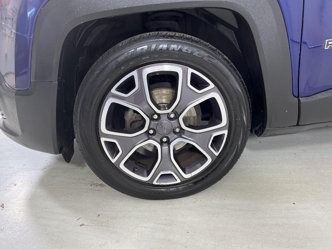 Photo '10' of Jeep Renegade Photo '10' of Jeep Renegade