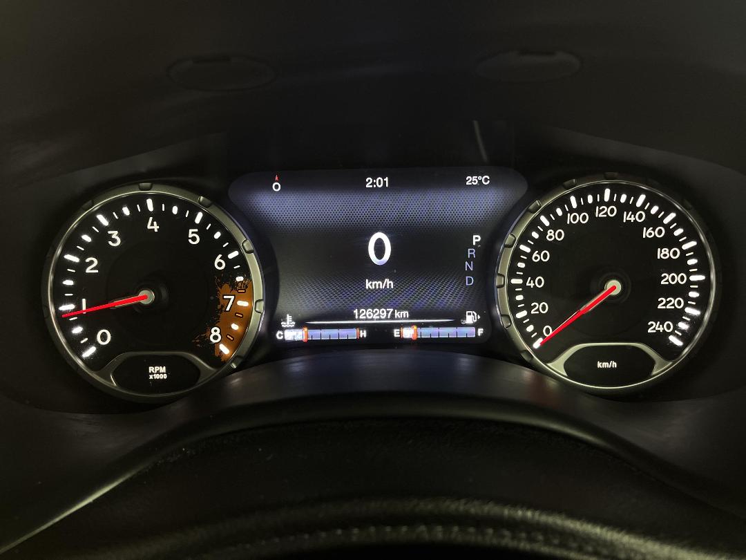 Photo '21' of Jeep Renegade Photo '21' of Jeep Renegade