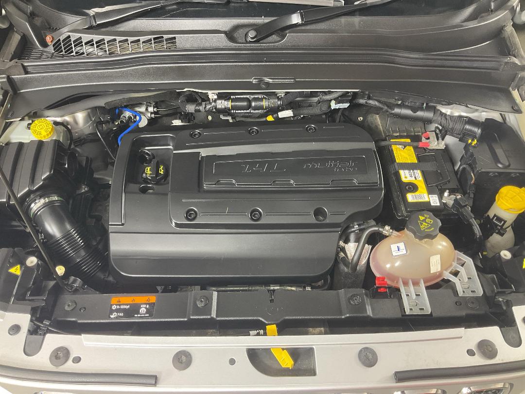 Photo '13' of Jeep Renegade Photo '13' of Jeep Renegade