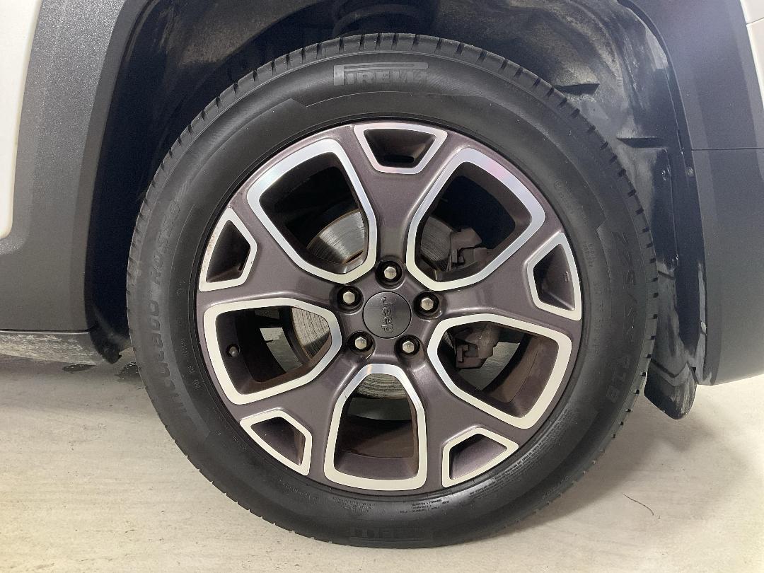 Photo '9' of Jeep Renegade Photo '9' of Jeep Renegade