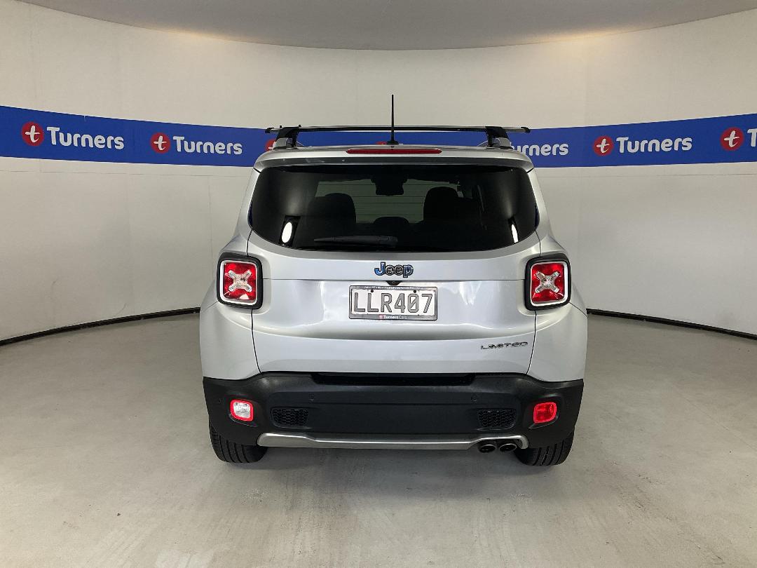 Photo '6' of Jeep Renegade Photo '6' of Jeep Renegade