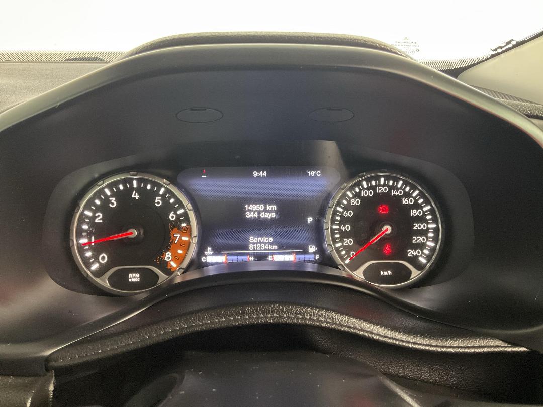 Photo '21' of Jeep Renegade Photo '21' of Jeep Renegade