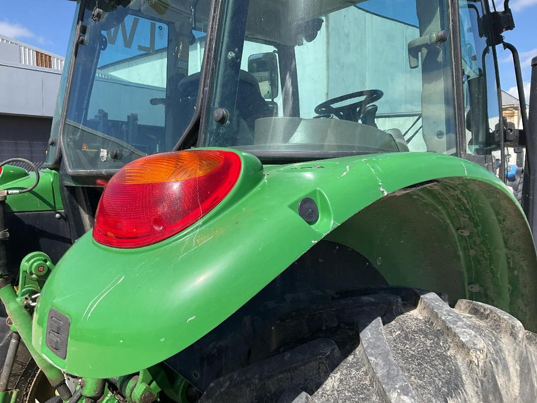 Photo '9' of John Deere 5090R Tractor