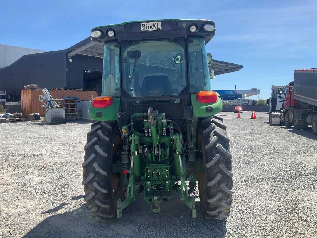Photo '5' of John Deere 5100R Tractor
