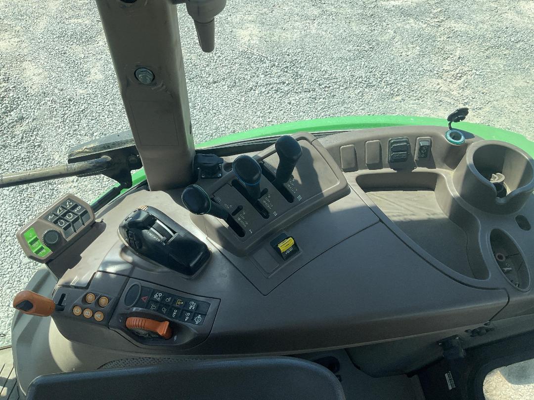 Photo '23' of John Deere 5100R Tractor