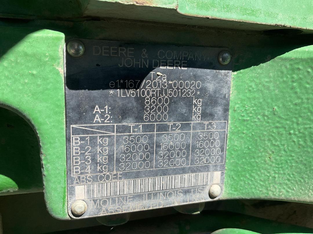 Photo '14' of JOHN DEERE 5100R Tractor